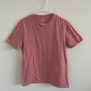 Gap Men’s Pink T-Shirt